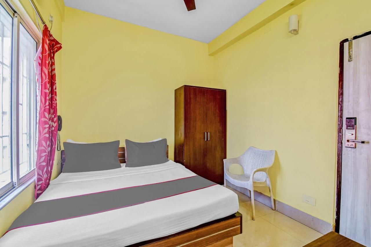 Capital O Kabita Guest House Near Acropolis Mall Kolkata Exterior photo