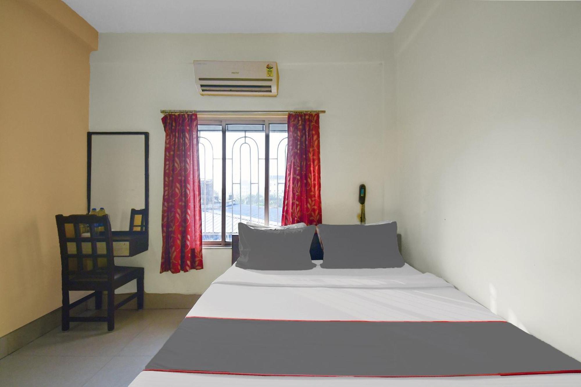 Capital O Kabita Guest House Near Acropolis Mall Kolkata Exterior photo